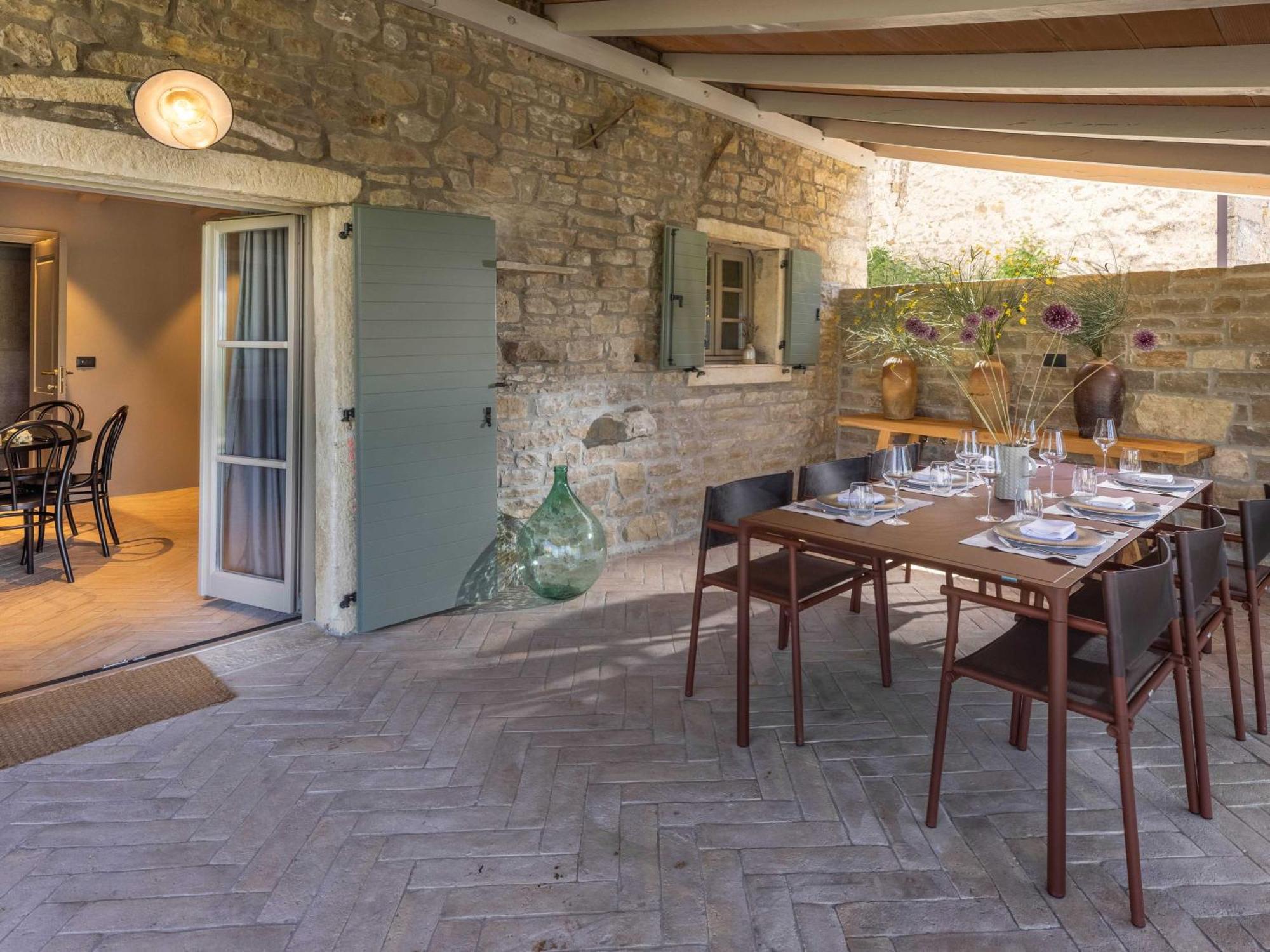 San Canzian Hotel & Residences - Small Luxury Hotels Of The World Buje Exterior foto