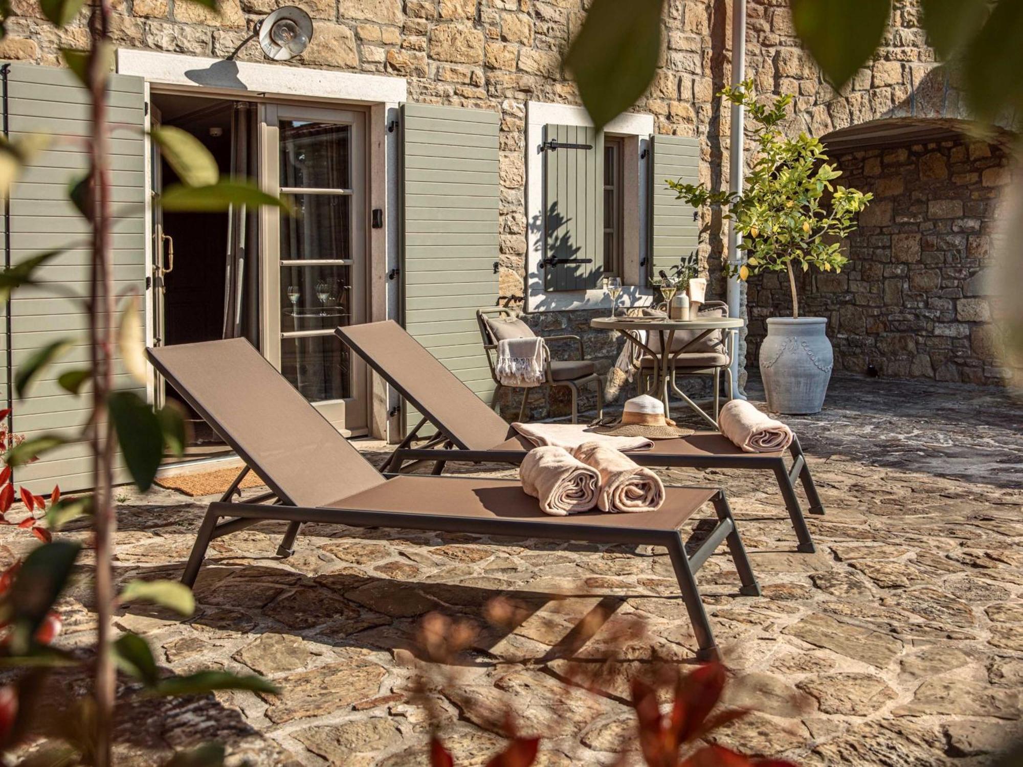San Canzian Hotel & Residences - Small Luxury Hotels Of The World Buje Exterior foto